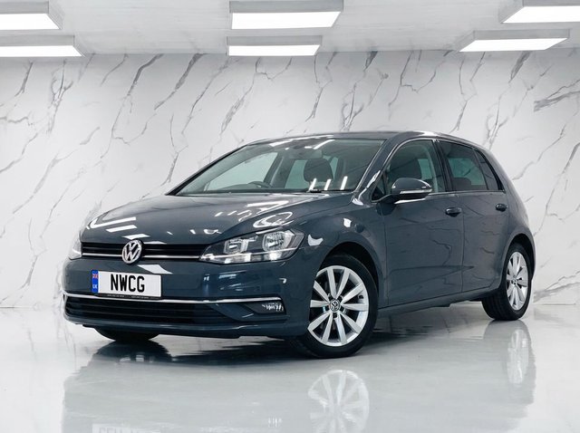 View our VOLKSWAGEN GOLF