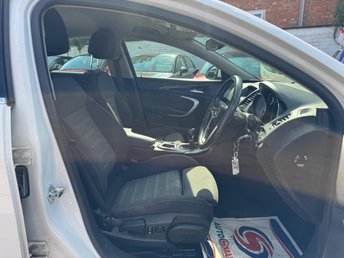 View our VAUXHALL INSIGNIA