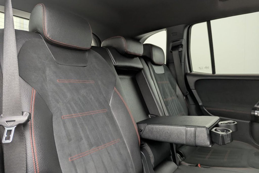 USED 2022 22 MERCEDES-BENZ GLB 1.3 GLB200 AMG Line SUV 5dr Petrol 7G-DCT Euro 6 (s/s) (163 ps) 7 Seats, Car Play, Sat Nav