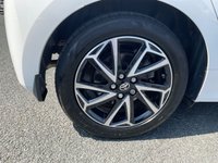 USED 2021 21 TOYOTA YARIS 1.5 VVT-h Design Hatchback 5dr Petrol Hybrid E-CVT Euro 6 (s/s) (116 ps) Cruise DAB Air Con Camera