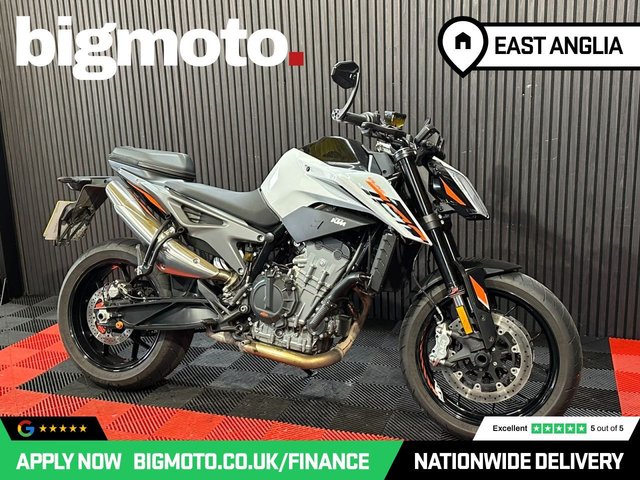 View our KTM 790 DUKE