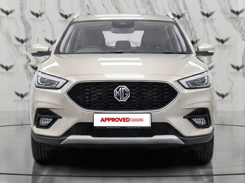2021 MG ZS in silver — photo 3 of 18