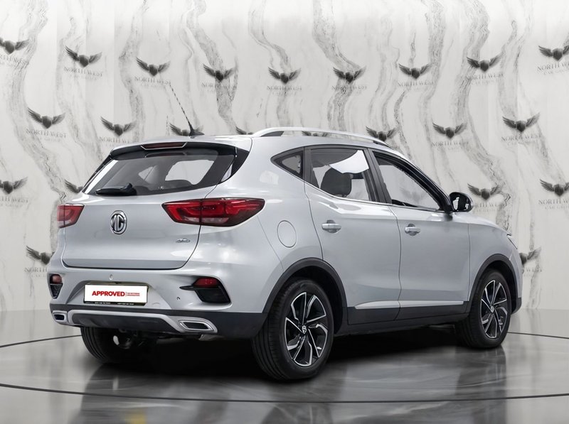 2021 MG ZS in silver — photo 7 of 18