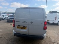USED 2020 70 VAUXHALL VIVARO 1.5 Turbo D 2900 Sportive Panel Van 5dr Diesel Manual L2 H1 Euro 6 (s/s) (100 ps) 1 owner from new with F.S.H