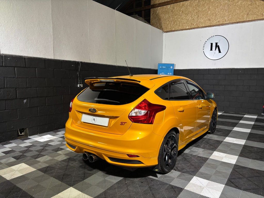 USED 2013 13 FORD FOCUS 2.0T EcoBoost ST-2 Hatchback 5dr Petrol Manual Euro 5 (s/s) (250 ps) 