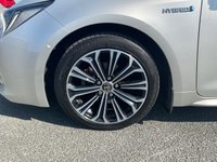 USED 2020 70 TOYOTA COROLLA 1.8 VVT-h GPF Excel Touring Sports 5dr Petrol Hybrid CVT Euro 6 (s/s) (122 ps) Nav Leather Keyless Camera DAB