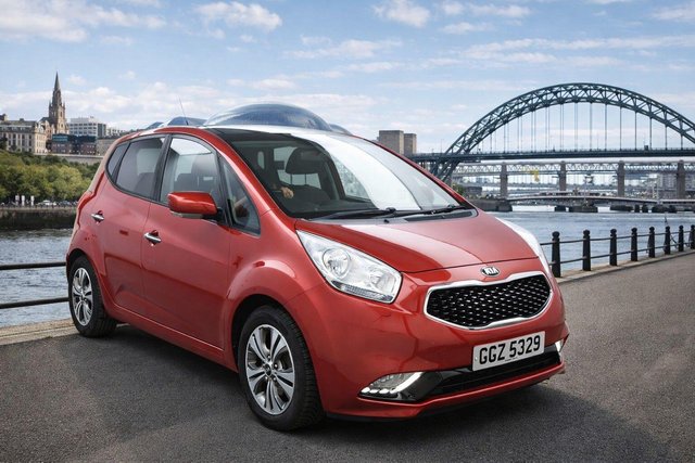 View our KIA VENGA
