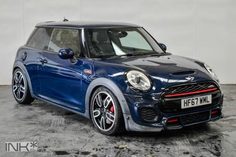 2017 MINI HATCH