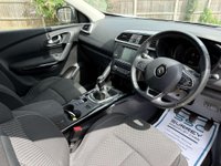 USED 2016 16 RENAULT KADJAR 1.2 Kadjar Dynamique Nav TCe 5dr Full Service History Sat Nav