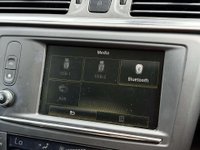 USED 2016 16 RENAULT KADJAR 1.2 Kadjar Dynamique Nav TCe 5dr Full Service History Sat Nav