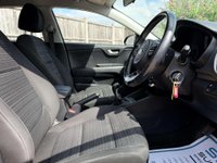 USED 2019 19 KIA STONIC 1.4 Stonic 2 ISG 5dr Long MOT Parking Sensors