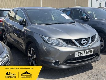 View our NISSAN QASHQAI