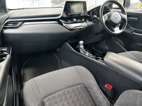 USED 2021 21 TOYOTA C-HR 1.8 VVT-h GPF Design SUV 5dr Petrol Hybrid CVT Euro 6 (s/s) (122 ps) Full TOYOTA Service History  |  Only 2 Owners From Brand New  |  2 Keys
