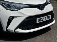 USED 2021 21 TOYOTA C-HR 1.8 VVT-h GPF Design SUV 5dr Petrol Hybrid CVT Euro 6 (s/s) (122 ps) Full TOYOTA Service History  |  Only 2 Owners From Brand New  |  2 Keys