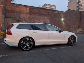 2019 VOLVO V60 2.0 D4 R-Design Pro Estate 5dr Diesel Auto Euro 6 (s/s) (190 ps) £19980.00