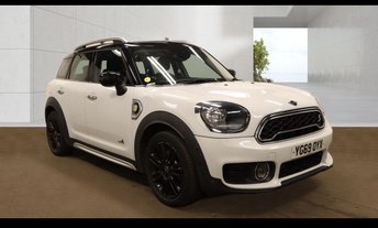 View our MINI COUNTRYMAN