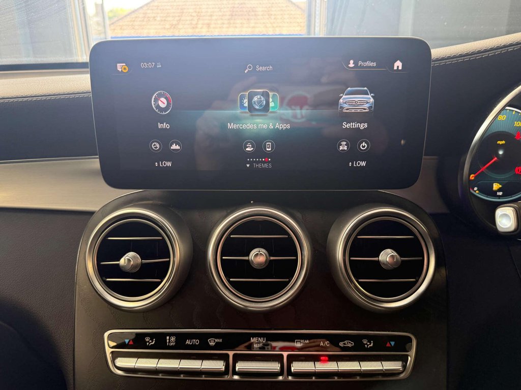USED 2021 71 MERCEDES-BENZ GLC 2.0 GLC 300 AMG Line Premium D 4Matic Auto 4WD 5dr SH + REVERSE CAM + SAT NAV
