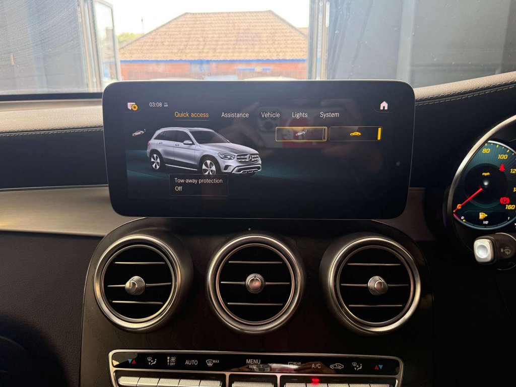 USED 2021 71 MERCEDES-BENZ GLC 2.0 GLC 300 AMG Line Premium D 4Matic Auto 4WD 5dr SH + REVERSE CAM + SAT NAV