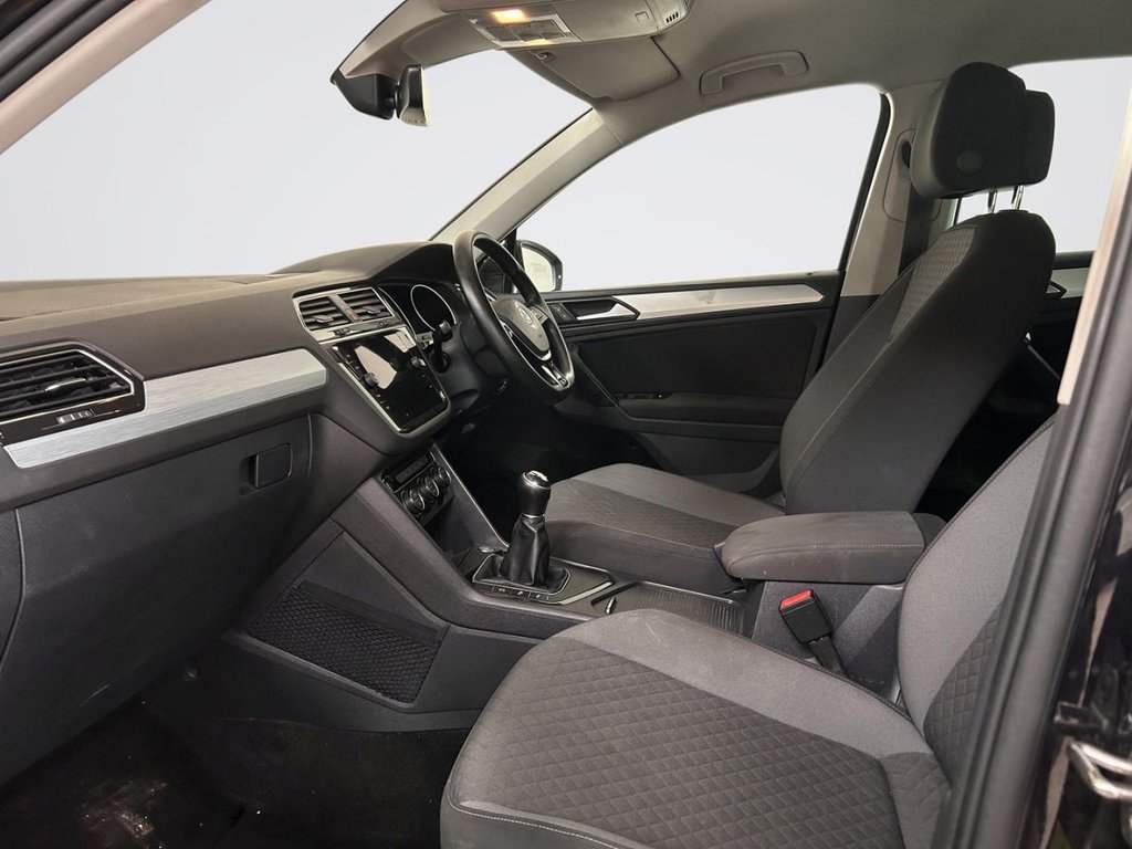 2019 Volkswagen Tiguan — image 7