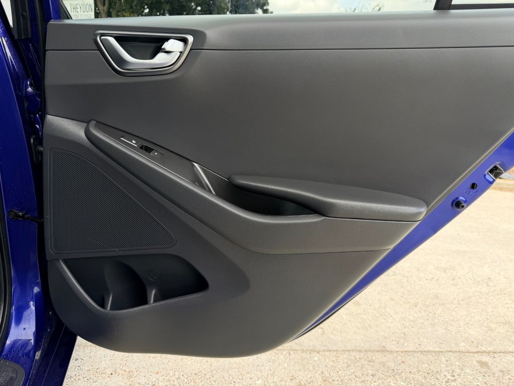 USED 2021 71 HYUNDAI IONIQ 38.3kWh Premium SE Hatchback 5dr Electric Auto (136 ps) Adaptive Cruise|Reversing Camera|Apple CarPlay/Android Auto|Heated & Cold Seats|
