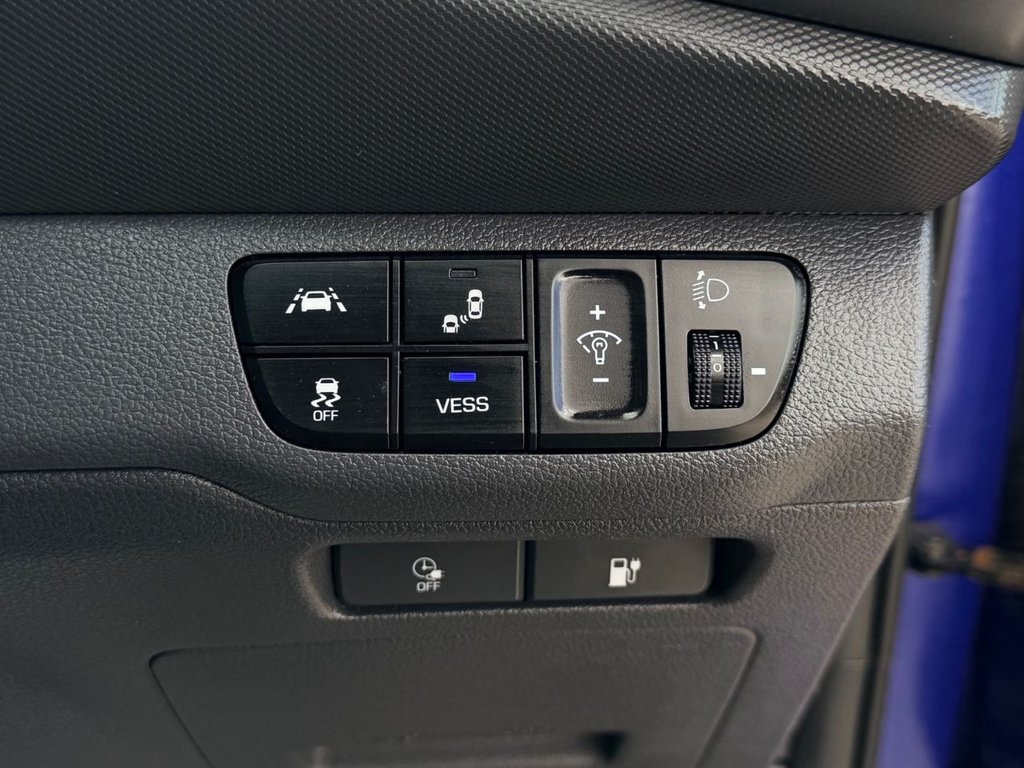 USED 2021 71 HYUNDAI IONIQ 38.3kWh Premium SE Hatchback 5dr Electric Auto (136 ps) Adaptive Cruise|Reversing Camera|Apple CarPlay/Android Auto|Heated & Cold Seats|