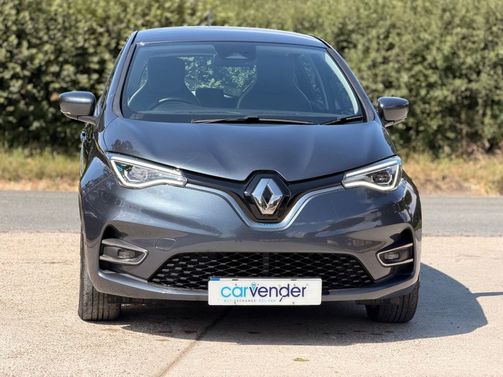USED 2020 20 RENAULT ZOE R110 52kWh Iconic Hatchback 5dr Electric Auto (i) (107 bhp) 6 Services|Sensors|SatNav|Cruise|Lane Assist|Wireless Phone Charger|