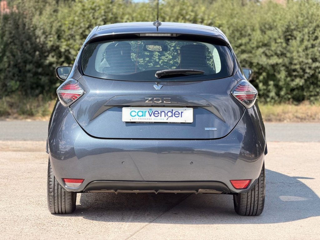 USED 2020 20 RENAULT ZOE R110 52kWh Iconic Hatchback 5dr Electric Auto (i) (107 bhp) 6 Services|Sensors|SatNav|Cruise|Lane Assist|Wireless Phone Charger|