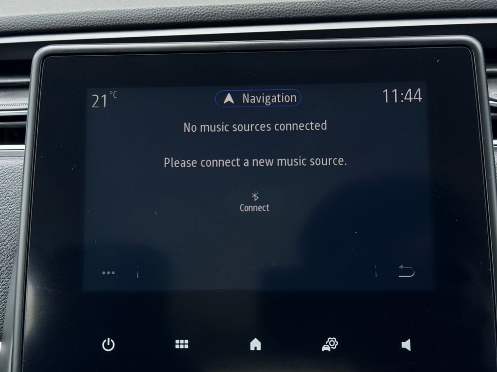USED 2020 20 RENAULT ZOE R110 52kWh Iconic Hatchback 5dr Electric Auto (i) (107 bhp) 6 Services|Sensors|SatNav|Cruise|Lane Assist|Wireless Phone Charger|