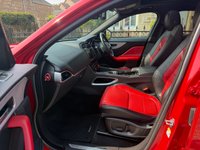 USED 2018 67 JAGUAR F-PACE 2.0 D180 R-Sport SUV 5dr Diesel Auto AWD Euro 6 (s/s) (180 ps) Two Previous Owners Just 40000 Miles Since New+Full Leather+Heated Seats+Panoramic Sunroof+Reversing Camera+More