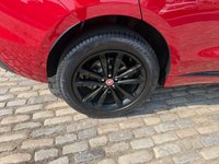 USED 2018 67 JAGUAR F-PACE 2.0 D180 R-Sport SUV 5dr Diesel Auto AWD Euro 6 (s/s) (180 ps) Two Previous Owners Just 40000 Miles Since New+Full Leather+Heated Seats+Panoramic Sunroof+Reversing Camera+More