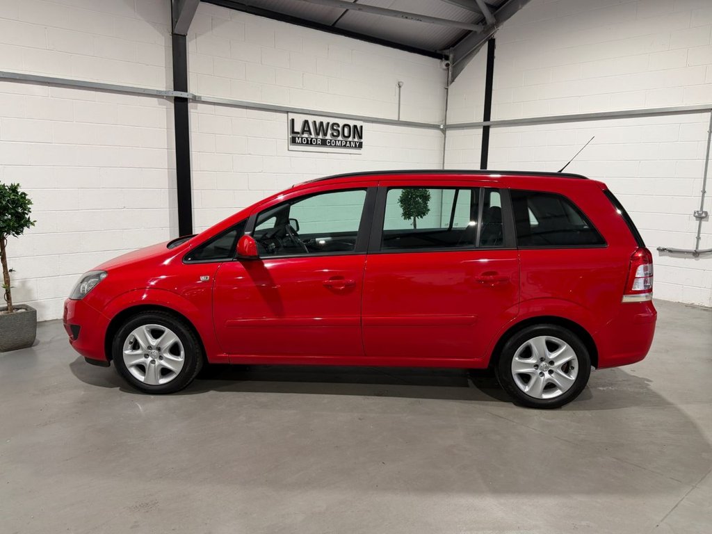 USED 2014 14 VAUXHALL ZAFIRA 1.8 16V Exclusiv MPV 5dr Petrol Manual Euro 5 (120 ps) 