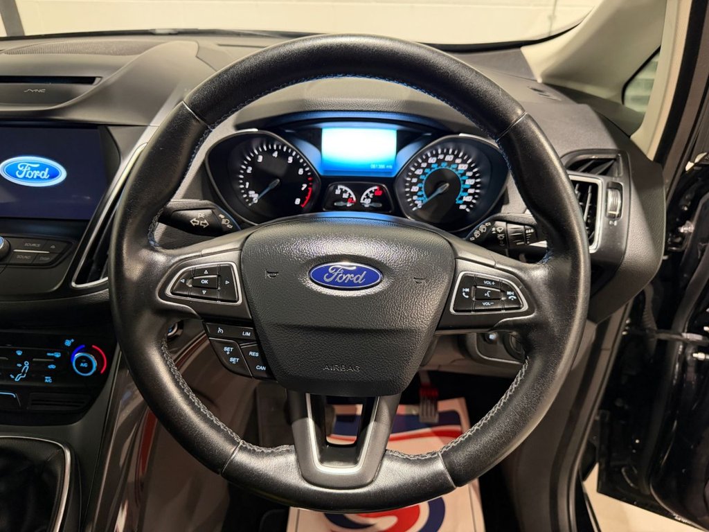 USED 2017 FORD GRAND C-MAX 1.0T EcoBoost Titanium MPV 5dr Petrol Manual Euro 6 (s/s) (Nav) (100 ps) 