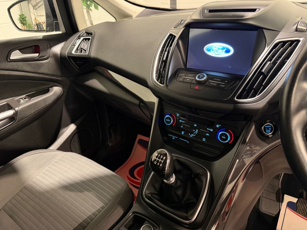 USED 2017 FORD GRAND C-MAX 1.0T EcoBoost Titanium MPV 5dr Petrol Manual Euro 6 (s/s) (Nav) (100 ps) 