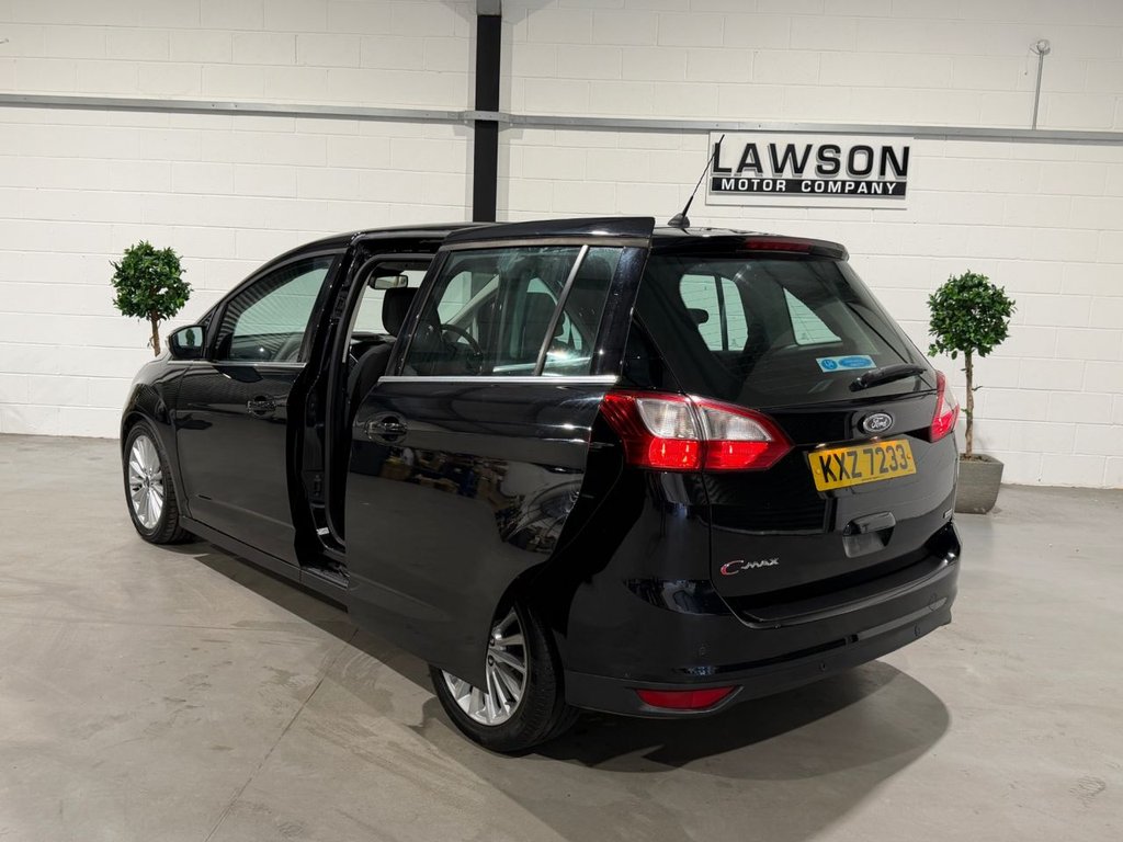 USED 2017 FORD GRAND C-MAX 1.0T EcoBoost Titanium MPV 5dr Petrol Manual Euro 6 (s/s) (Nav) (100 ps) 
