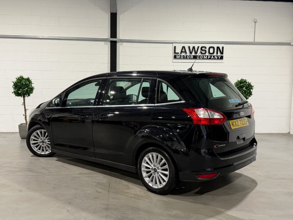 USED 2017 FORD GRAND C-MAX 1.0T EcoBoost Titanium MPV 5dr Petrol Manual Euro 6 (s/s) (Nav) (100 ps) 