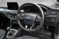 USED 2019 19 FORD FOCUS 1.0T ECOBOOST ACTIVE X 5 DOOR ESTATE 6-SPEED 123 BHP (EURO 6) Panoramic Sunroof / Heated Seats