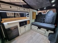 USED 2023 23 VOLKSWAGEN TRANSPORTER T6.1 2.0 TDI T28 HIGHLINE SOUTHLANDS EXECUTIVE 110 BHP SWB TWIN CAPTAIN SEATS + 4 BERTH