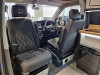 USED 2023 23 VOLKSWAGEN TRANSPORTER T6.1 2.0 TDI T28 HIGHLINE SOUTHLANDS EXECUTIVE 110 BHP SWB TWIN CAPTAIN SEATS + 4 BERTH