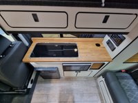 USED 2023 23 VOLKSWAGEN TRANSPORTER T6.1 2.0 TDI T28 HIGHLINE SOUTHLANDS EXECUTIVE 110 BHP SWB TWIN CAPTAIN SEATS + 4 BERTH