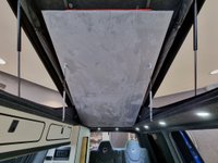 USED 2023 23 VOLKSWAGEN TRANSPORTER T6.1 2.0 TDI T28 HIGHLINE SOUTHLANDS EXECUTIVE 110 BHP SWB TWIN CAPTAIN SEATS + 4 BERTH