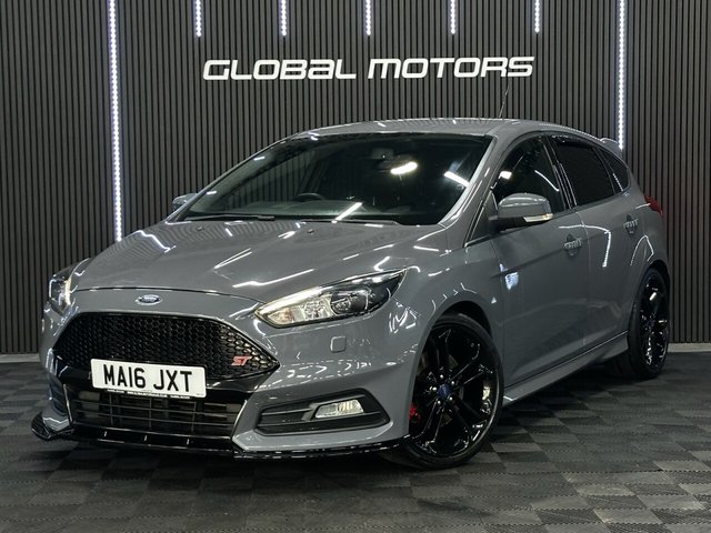 View our FORD FOCUS