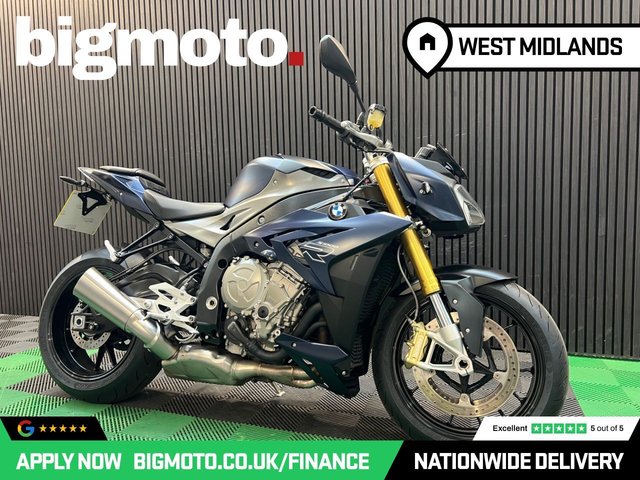 View our BMW S 1000 R