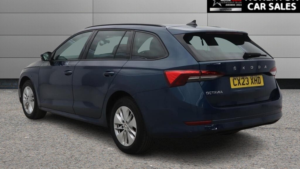 USED 2023 23 SKODA OCTAVIA 1.5 TSI ACT SE Estate 5dr Petrol Manual Euro 6 (s/s) (150 ps) 