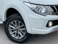 USED 2017 66 MITSUBISHI L200 2.4 DI-D DC Warrior Pickup Double Cab 4dr Diesel Auto 4WD Euro 6 (178 ps) * * NO VAT * *  REVERSING CAMERA
