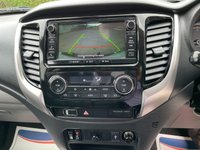 USED 2017 66 MITSUBISHI L200 2.4 DI-D DC Warrior Pickup Double Cab 4dr Diesel Auto 4WD Euro 6 (178 ps) * * NO VAT * *  REVERSING CAMERA
