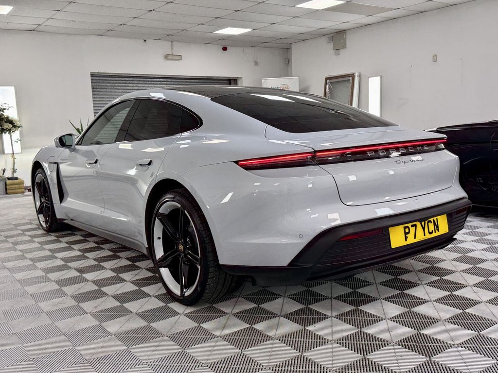 USED 2021 P PORSCHE TAYCAN Performance Plus 93.4kWh 4S Saloon 4dr Electric Auto 4WD (571 ps) 