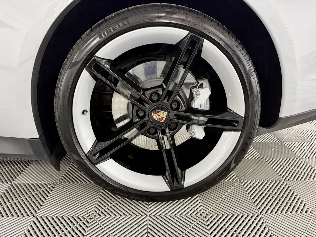 USED 2021 P PORSCHE TAYCAN Performance Plus 93.4kWh 4S Saloon 4dr Electric Auto 4WD (571 ps) 