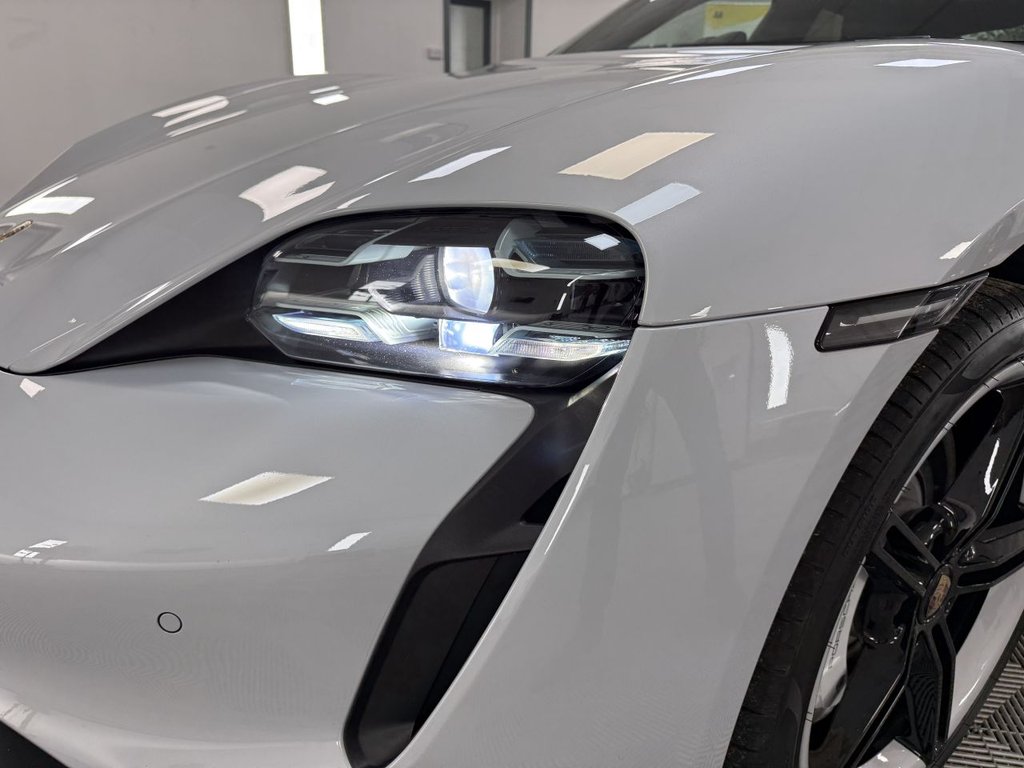 USED 2021 P PORSCHE TAYCAN Performance Plus 93.4kWh 4S Saloon 4dr Electric Auto 4WD (571 ps) 