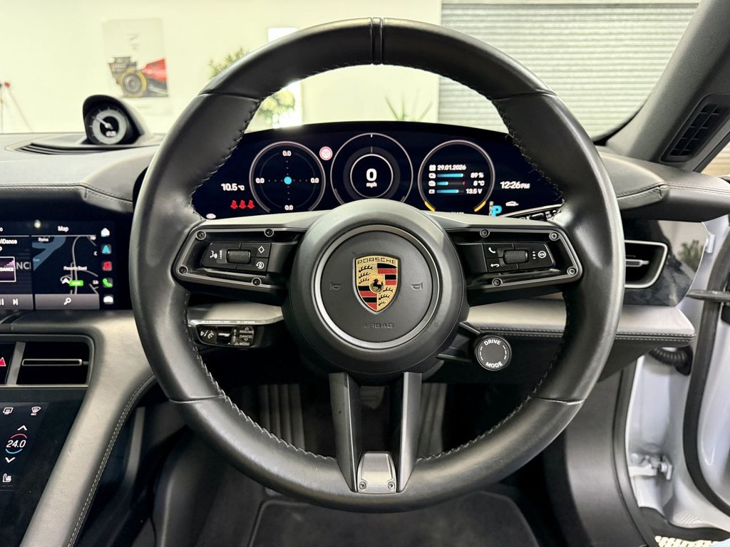 USED 2021 P PORSCHE TAYCAN Performance Plus 93.4kWh 4S Saloon 4dr Electric Auto 4WD (571 ps) 
