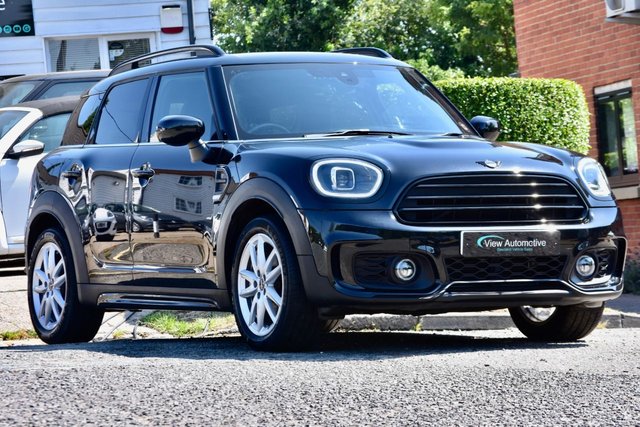 View our MINI COUNTRYMAN